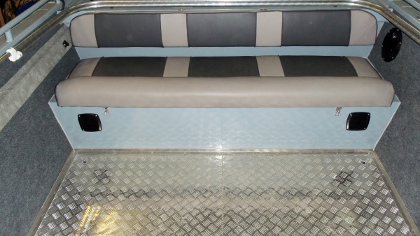 РУСБОТ‑65 Алюминиевый катер 