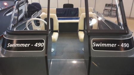 Мотолодка "SWIMMER 490"