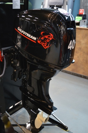 GOLFSTREAM F 40 FES-T- EFI