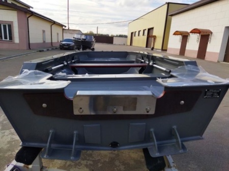 Мотолодка "SWIMMER - 370"