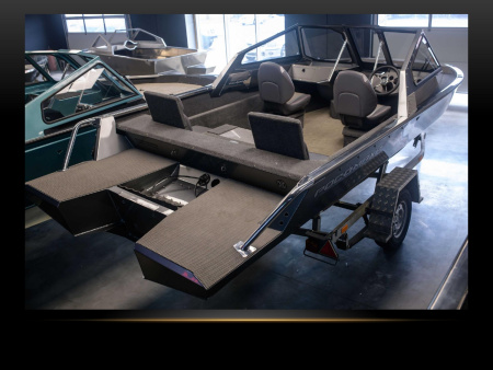 Мотолодка "Росомаха R5100B"