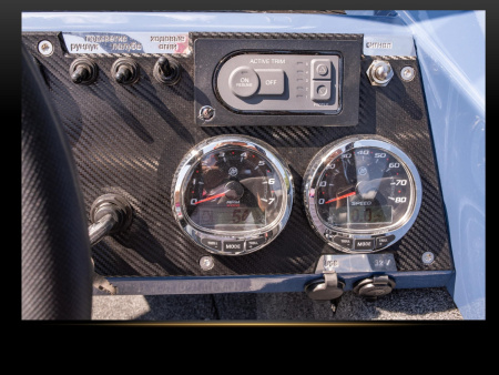 Мотолодка "Росомаха R6000B LITE"