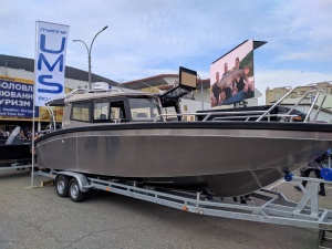 TUNA Boats - 865 CABIN