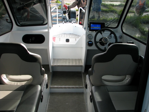 РУСБОТ‑65H Алюминиевая моторная лодка.